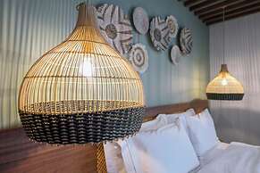 Amyntas Seafront Hotel - Adults Only