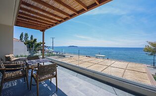 Amyntas Seafront Hotel - Adults Only