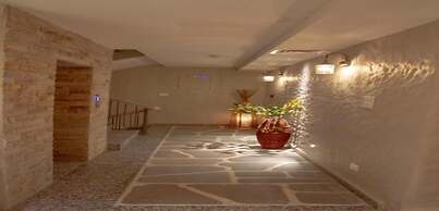MeroStay 169 Shi Hotel
