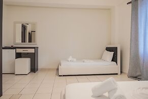 Foris Rooms