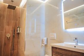 Foris Rooms