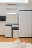 Foris Rooms