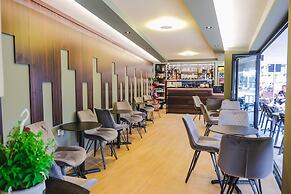 Foris Rooms