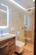 Foris Rooms