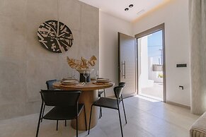 DOMUS GARDEN APARTMENTS
