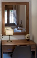 Atalanti Seaside Junior Suites