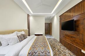 Hotel Paras