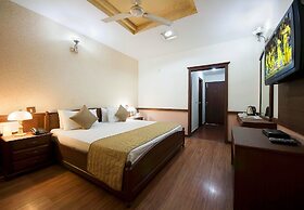Hotel Paras