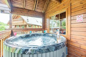 Robin Lodge