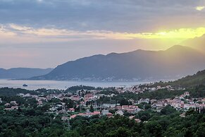 Montenegro Lodge