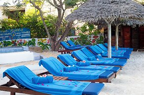 Double A Nungwi Beach Hotel