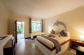 Double A Nungwi Beach Hotel