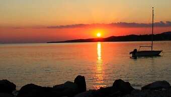 Summer House Nikiti