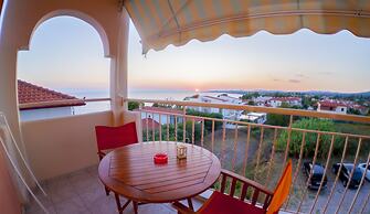 Summer House Nikiti