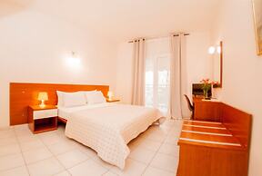 Summer House Nikiti