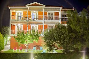 Summer House Nikiti