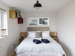 Bright House - Bracklesham Bay