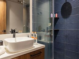 Be Local Aparthotel