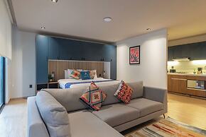 Be Local Aparthotel