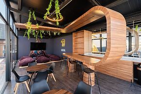 Be Local Aparthotel