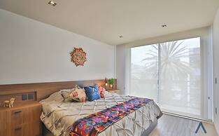 Be Local Aparthotel
