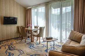 Aurora Resort Tsaghkadzor, By One