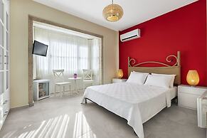 PANDA ALAÇATI OTEL