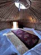 Glamping Svetlyi Mys