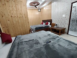 Hotel Maya