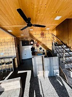 Hotel Maya