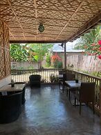 The Backyard Inn