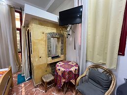 Golden Hotel