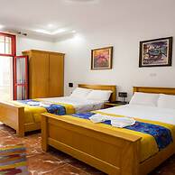 Golden Hotel