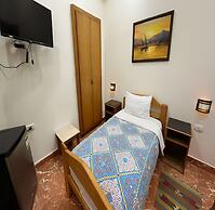 Golden Hotel
