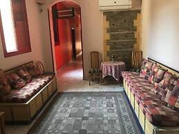 Golden Hotel