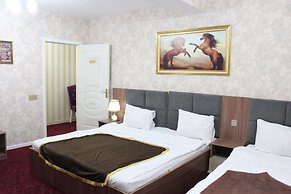 PHOENIX HOTEL