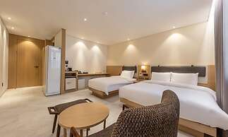 Masan Daisy Hotel