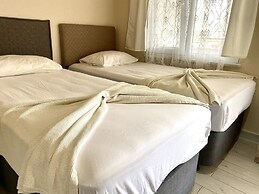 Emir Hostel