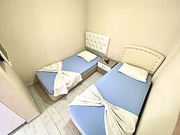 Emir Hostel