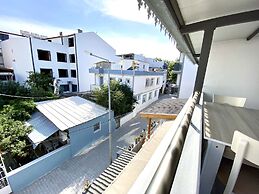 Emir Hostel