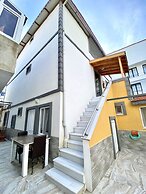 Emir Hostel