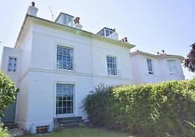 Arden Villa With Sea Views