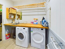 Solent Landing No 16 Beach Retreat