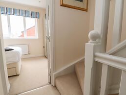 9 Bluebell Lane
