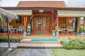 Villa Taman Pesona