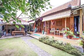 Villa Taman Pesona