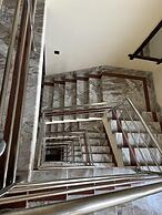 Grand Yak Boutique Hotel