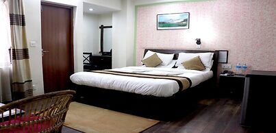 MeroStay 128 AI Hotel