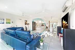 ZEN TREE BLOSSOM - 3BR Luxury Apartment