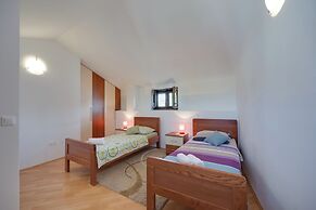 Holiday Home Ema